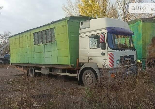 Белый МАН 18.343, объемом двигателя 12 л и пробегом 900 тыс. км за 19000 $, фото 1 на Automoto.ua
