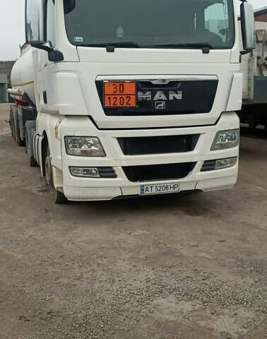 Белый МАН 18.440, объемом двигателя 0 л и пробегом 400 тыс. км за 15000 $, фото 1 на Automoto.ua