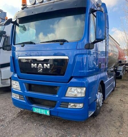 Синий МАН 18.440, объемом двигателя 0 л и пробегом 662 тыс. км за 30000 $, фото 1 на Automoto.ua