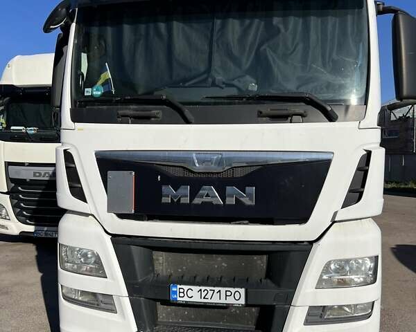 Белый МАН 18.480, объемом двигателя 12.42 л и пробегом 800 тыс. км за 50000 $, фото 1 на Automoto.ua