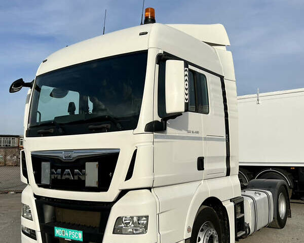 Білий МАН 18.480, об'ємом двигуна 12.42 л та пробігом 591 тис. км за 41113 $, фото 1 на Automoto.ua