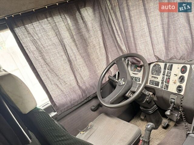 Зеленый МАН 19.314, объемом двигателя 11.97 л и пробегом 560 тыс. км за 8500 $, фото 1 на Automoto.ua