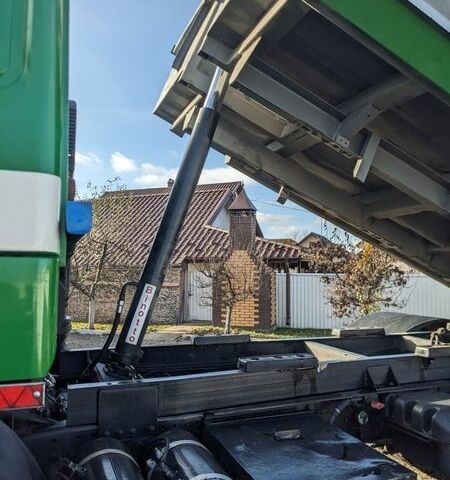 Зелений МАН 19.414, об'ємом двигуна 12 л та пробігом 500 тис. км за 17900 $, фото 1 на Automoto.ua