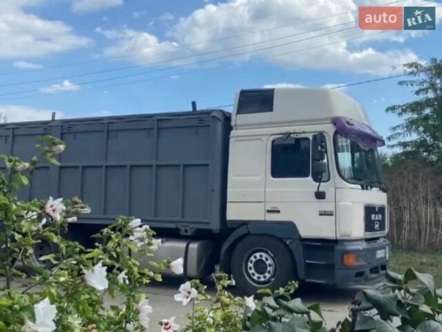 Белый МАН 26.403, объемом двигателя 0 л и пробегом 8 тыс. км за 9500 $, фото 1 на Automoto.ua