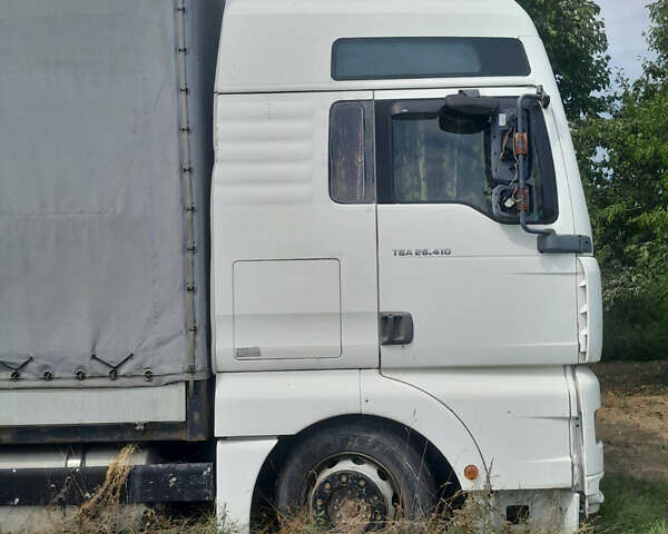 Білий МАН 26.410, об'ємом двигуна 11.97 л та пробігом 150 тис. км за 13000 $, фото 1 на Automoto.ua