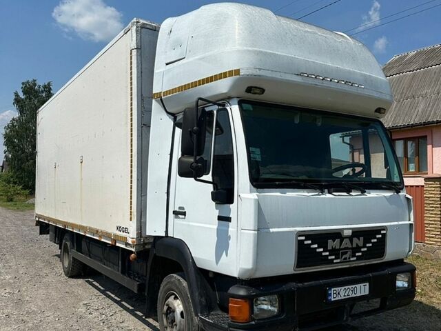 Белый МАН 8.163, объемом двигателя 4.58 л и пробегом 325 тыс. км за 11000 $, фото 1 на Automoto.ua