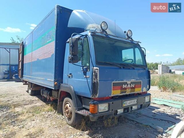 Синий МАН 8.163, объемом двигателя 4.58 л и пробегом 693 тыс. км за 6000 $, фото 1 на Automoto.ua