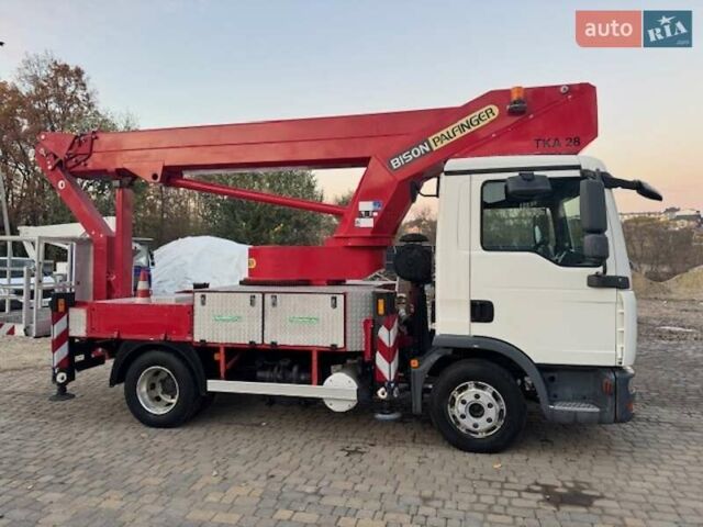 Белый МАН 8.180, объемом двигателя 4.6 л и пробегом 102 тыс. км за 87232 $, фото 1 на Automoto.ua