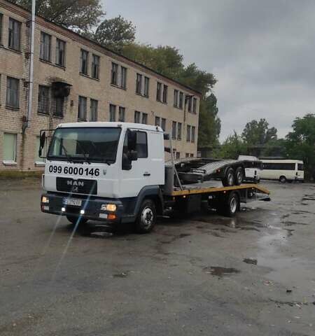 Белый МАН 8.180, объемом двигателя 4.7 л и пробегом 100 тыс. км за 17000 $, фото 1 на Automoto.ua