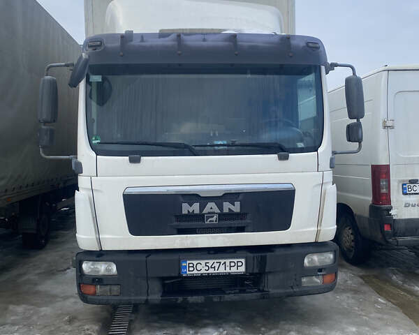 Белый МАН 8.223, объемом двигателя 4.58 л и пробегом 428 тыс. км за 22500 $, фото 1 на Automoto.ua