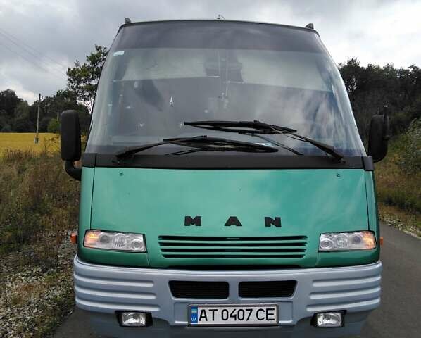 Зеленый МАН 8.150 пас, объемом двигателя 4.6 л и пробегом 1000 тыс. км за 13200 $, фото 1 на Automoto.ua