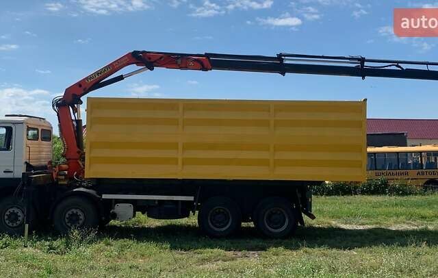 Белый МАН Ф 2000, объемом двигателя 12 л и пробегом 651 тыс. км за 48000 $, фото 1 на Automoto.ua