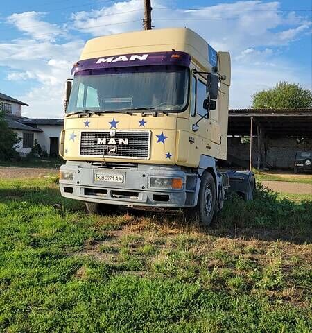 Жовтий МАН F 2000, об'ємом двигуна 13 л та пробігом 777 тис. км за 2900 $, фото 1 на Automoto.ua