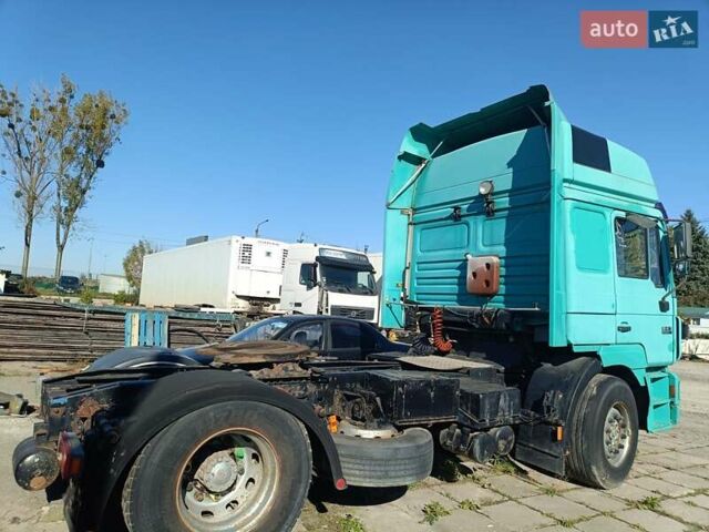 Зеленый МАН Ф 2000, объемом двигателя 11.97 л и пробегом 800 тыс. км за 9000 $, фото 1 на Automoto.ua
