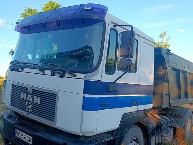 Белый МАН Ф, объемом двигателя 12 л и пробегом 500 тыс. км за 14000 $, фото 1 на Automoto.ua