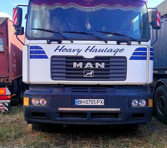 МАН Ф, об'ємом двигуна 12 л та пробігом 313 тис. км за 9000 $, фото 1 на Automoto.ua