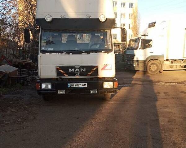 Білий МАН L 2000, об'ємом двигуна 4.58 л та пробігом 900 тис. км за 13500 $, фото 1 на Automoto.ua