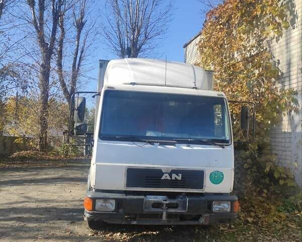 Белый МАН Л 2000, объемом двигателя 4.58 л и пробегом 780 тыс. км за 5300 $, фото 1 на Automoto.ua