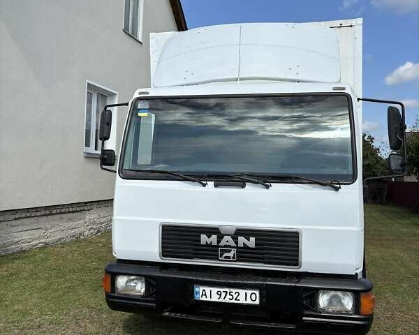 Белый МАН Л 2000, объемом двигателя 4.58 л и пробегом 590 тыс. км за 9500 $, фото 1 на Automoto.ua