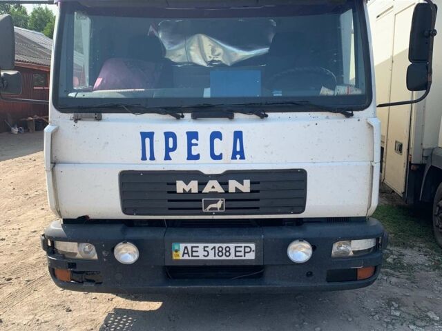Білий МАН ЛЄ 12.220, об'ємом двигуна 6.87 л та пробігом 800 тис. км за 10000 $, фото 1 на Automoto.ua