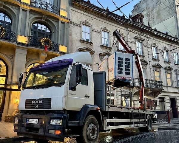 Білий МАН ЛЄ 18.220, об'ємом двигуна 6.87 л та пробігом 450 тис. км за 23400 $, фото 1 на Automoto.ua