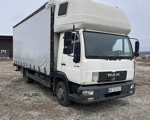 Білий МАН ЛЕ 8.180, об'ємом двигуна 4.6 л та пробігом 600 тис. км за 11000 $, фото 1 на Automoto.ua
