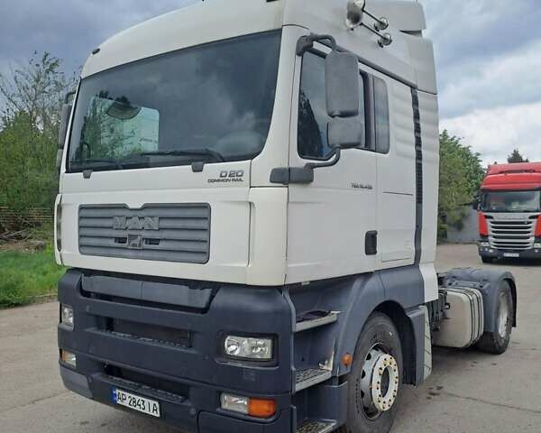Белый МАН ТГА, объемом двигателя 10.52 л и пробегом 960 тыс. км за 11300 $, фото 1 на Automoto.ua