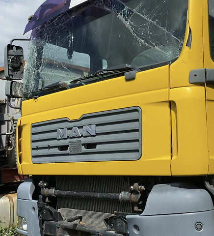 Желтый МАН ТГА, объемом двигателя 0 л и пробегом 800 тыс. км за 23000 $, фото 1 на Automoto.ua