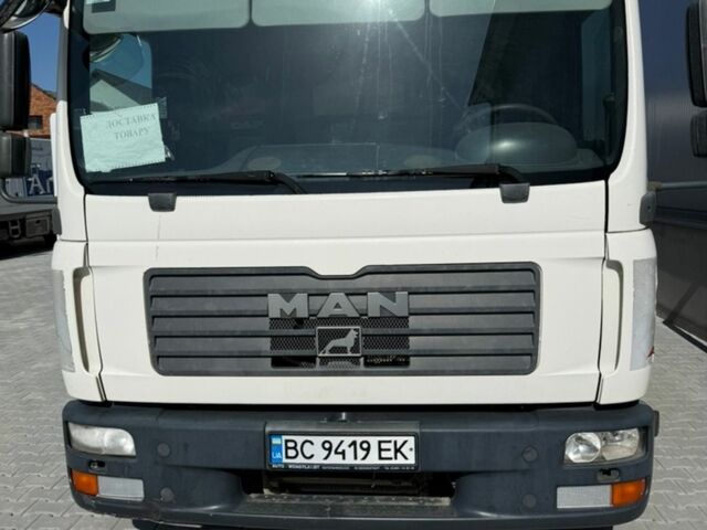 Белый МАН ТГЛ, объемом двигателя 4.58 л и пробегом 445 тыс. км за 18000 $, фото 1 на Automoto.ua