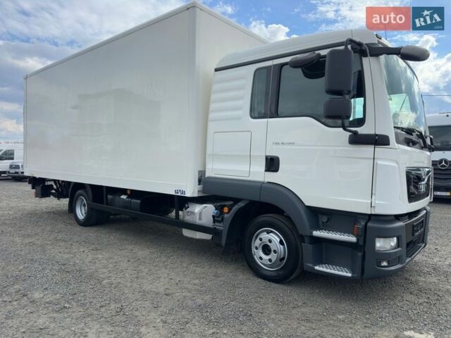 Белый МАН ТГЛ, объемом двигателя 4.6 л и пробегом 335 тыс. км за 41900 $, фото 1 на Automoto.ua