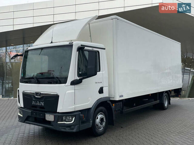 Белый МАН ТГЛ, объемом двигателя 0 л и пробегом 117 тыс. км за 93244 $, фото 1 на Automoto.ua