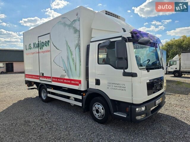 Белый МАН ТГЛ, объемом двигателя 4.6 л и пробегом 425 тыс. км за 28900 $, фото 1 на Automoto.ua