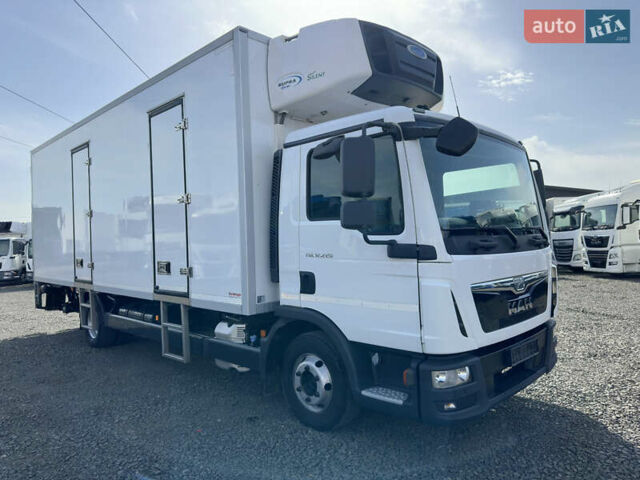 Белый МАН ТГЛ, объемом двигателя 4.6 л и пробегом 371 тыс. км за 35900 $, фото 1 на Automoto.ua