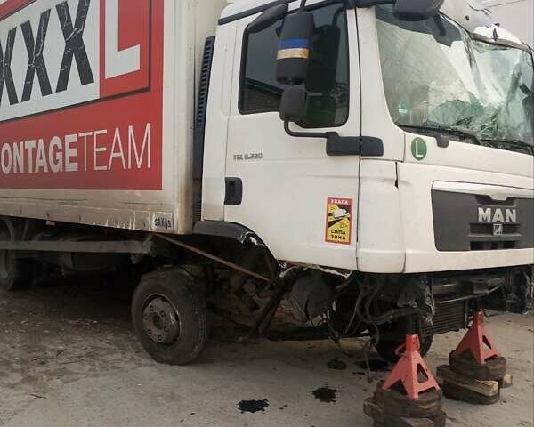 МАН ТГЛ, объемом двигателя 0 л и пробегом 811 тыс. км за 8000 $, фото 1 на Automoto.ua