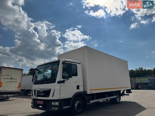 МАН ТГЛ, объемом двигателя 4.6 л и пробегом 412 тыс. км за 37900 $, фото 1 на Automoto.ua