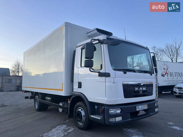МАН ТГЛ, объемом двигателя 4.6 л и пробегом 376 тыс. км за 33900 $, фото 1 на Automoto.ua