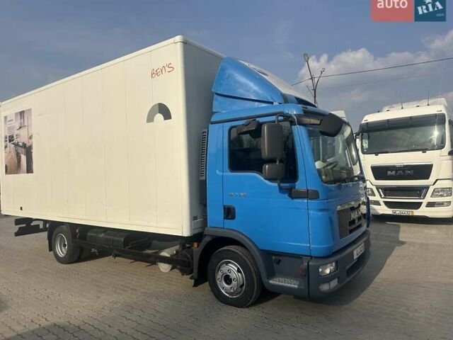 Синий МАН ТГЛ, объемом двигателя 4.6 л и пробегом 196 тыс. км за 23600 $, фото 1 на Automoto.ua