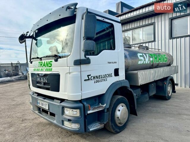 Белый МАН ТГМ, объемом двигателя 6.9 л и пробегом 800 тыс. км за 36000 $, фото 1 на Automoto.ua