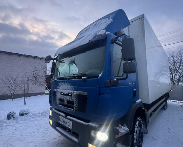 Синій МАН TGM, об'ємом двигуна 6.87 л та пробігом 670 тис. км за 27700 $, фото 1 на Automoto.ua