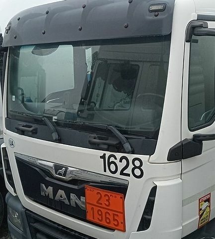 Білий МАН TGS, об'ємом двигуна 12.42 л та пробігом 248 тис. км за 16959 $, фото 1 на Automoto.ua