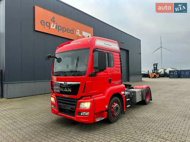 Красный МАН ТГС, объемом двигателя 0 л и пробегом 390 тыс. км за 27500 $, фото 1 на Automoto.ua