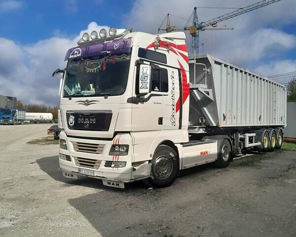 Белый МАН ТГКС, объемом двигателя 10.52 л и пробегом 240 тыс. км за 39999 $, фото 1 на Automoto.ua