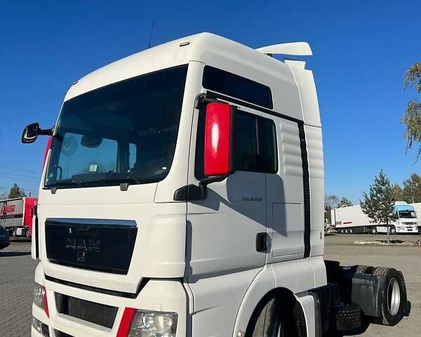 Белый МАН ТГКС, объемом двигателя 10.5 л и пробегом 865 тыс. км за 16900 $, фото 1 на Automoto.ua