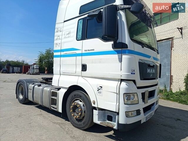 Белый МАН ТГКС, объемом двигателя 10.52 л и пробегом 150 тыс. км за 15000 $, фото 1 на Automoto.ua