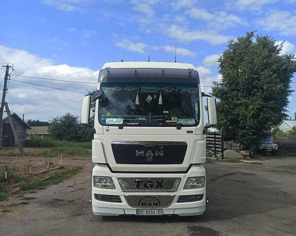 Белый МАН ТГКС, объемом двигателя 10.52 л и пробегом 150 тыс. км за 30000 $, фото 1 на Automoto.ua