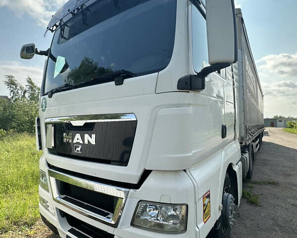 Белый МАН ТГКС, объемом двигателя 10.52 л и пробегом 30 тыс. км за 20000 $, фото 1 на Automoto.ua