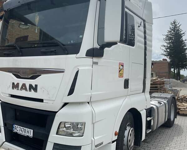 Белый МАН ТГКС, объемом двигателя 12.4 л и пробегом 55 тыс. км за 24900 $, фото 1 на Automoto.ua