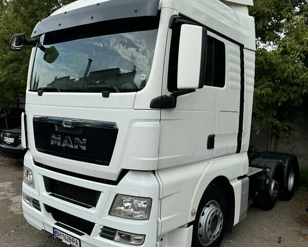 Белый МАН ТГКС, объемом двигателя 10.52 л и пробегом 115 тыс. км за 21300 $, фото 1 на Automoto.ua