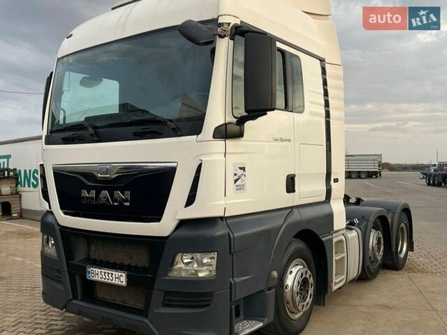 Белый МАН ТГКС, объемом двигателя 12.42 л и пробегом 836 тыс. км за 19500 $, фото 1 на Automoto.ua