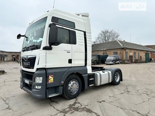 Белый МАН ТГКС, объемом двигателя 12.42 л и пробегом 940 тыс. км за 20600 $, фото 1 на Automoto.ua